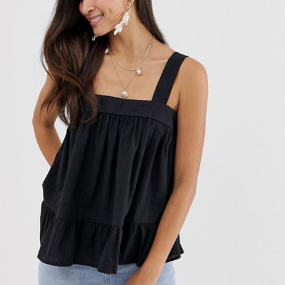 NWT Black searsucker top with square neckline